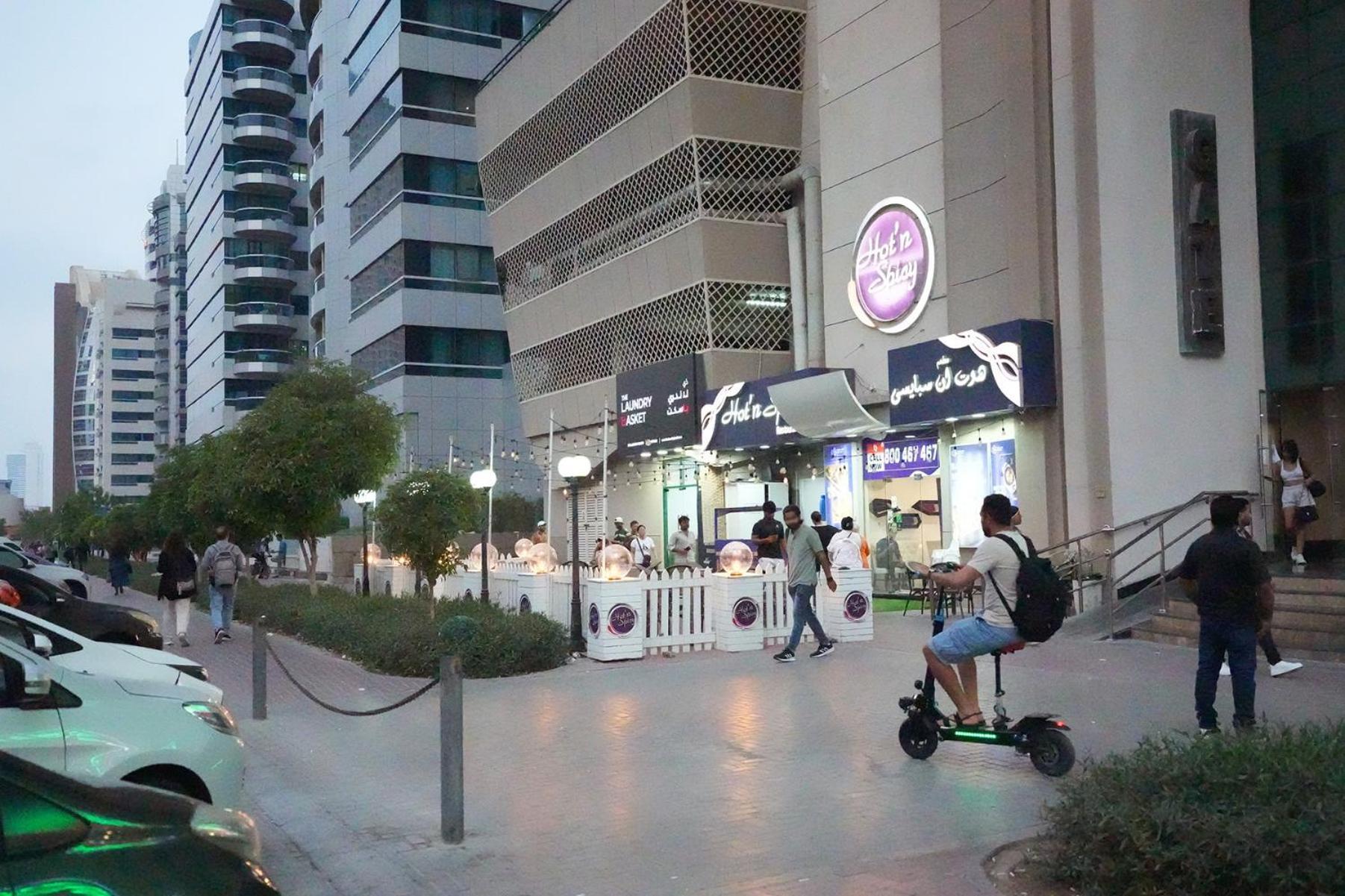 Horizon View Partition Room In Barsha Heights Near Metro Dubai Buitenkant foto