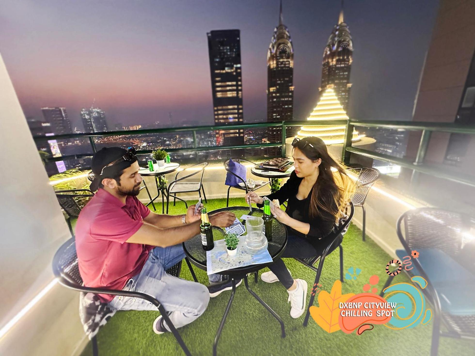 Horizon View Partition Room In Barsha Heights Near Metro Dubai Buitenkant foto