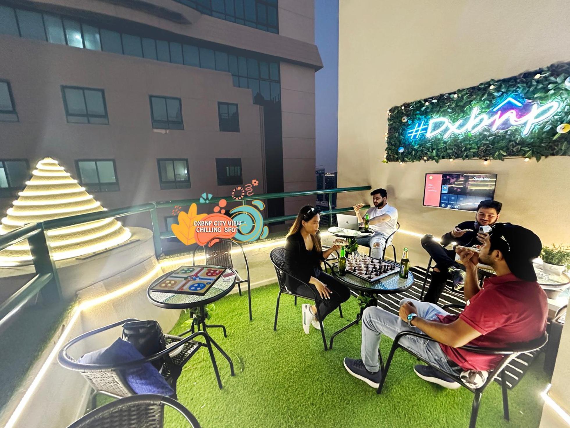 Horizon View Partition Room In Barsha Heights Near Metro Dubai Buitenkant foto