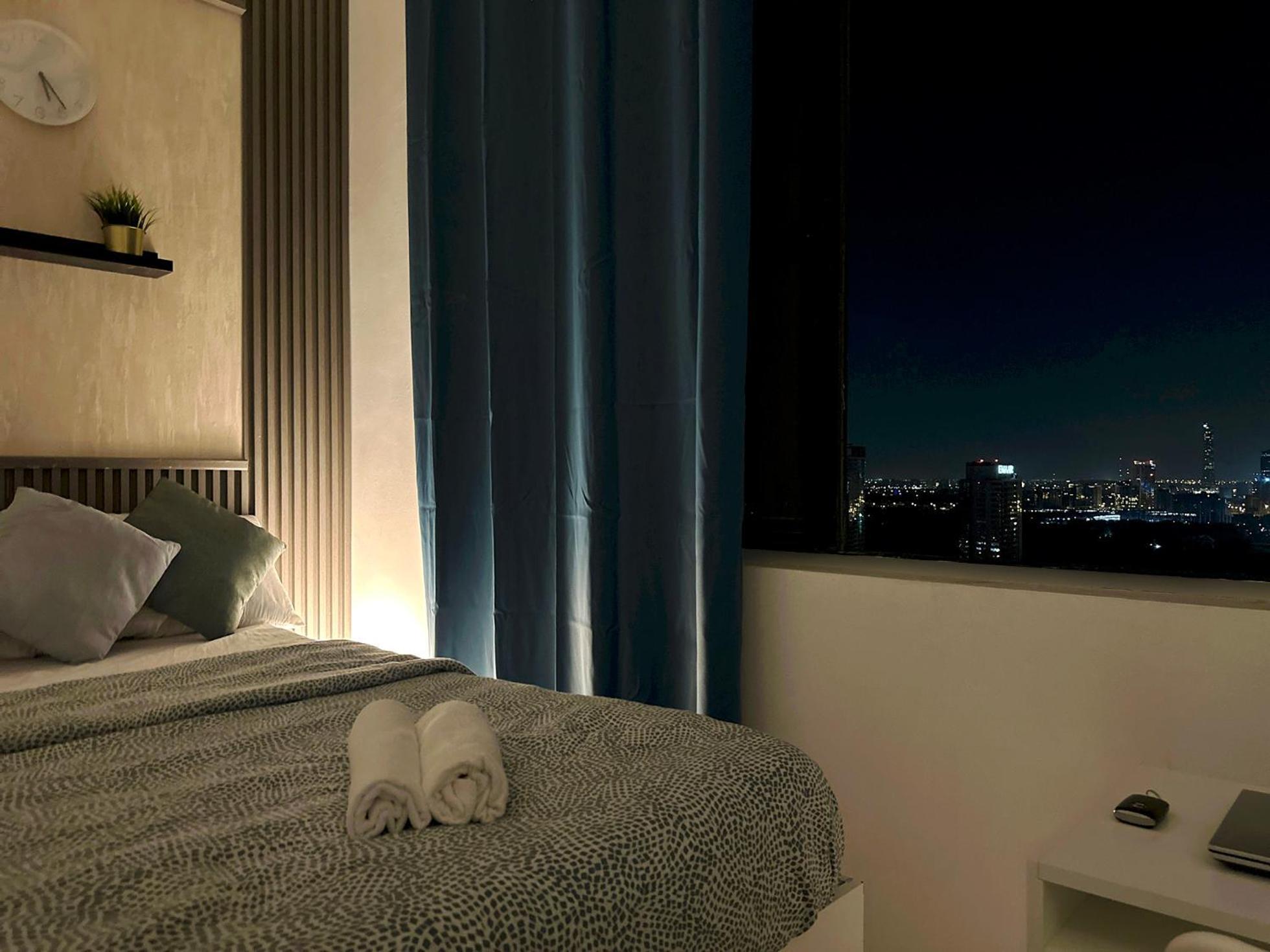 Horizon View Partition Room In Barsha Heights Near Metro Dubai Buitenkant foto